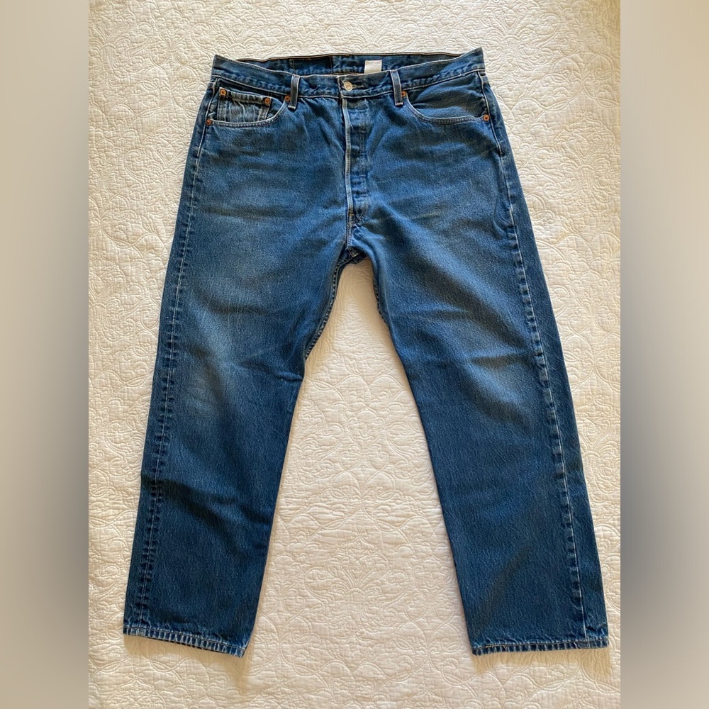 501 Levi jeans button fly